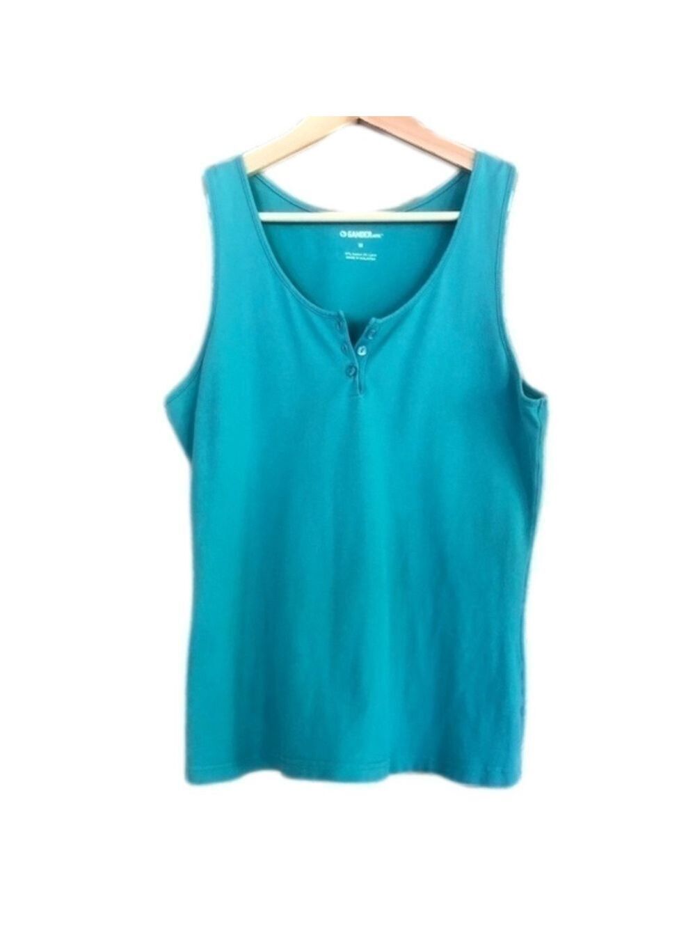 Gander Mountain Henley button front tank size medium